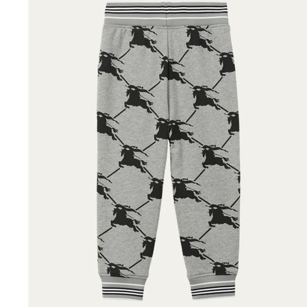 NWT- Burberry Equestrian Knight Printed Sweatpants Size 4Y